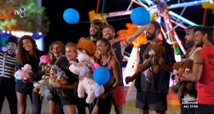 Survivor’da kim elendi 12 Nisan Survivor elenen isim belli oldu Acun Ilıcalı Survivora veda eden ismi duyurdu...