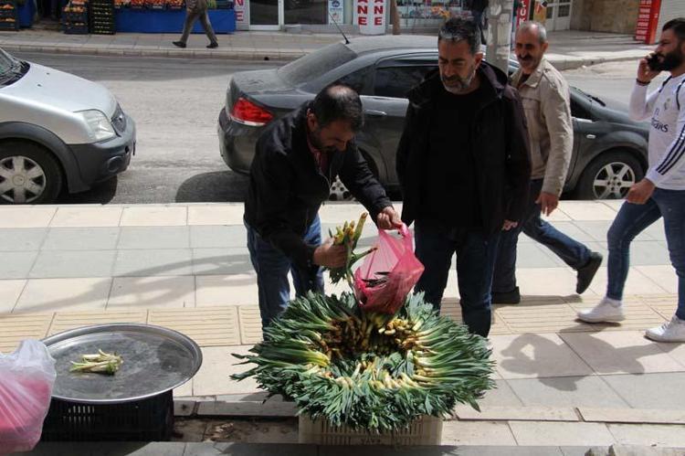 Şeker, tansiyon ve kansere iyi geliyor, bağırsakları temizliyor Tam bir şifa kaynağı ama...