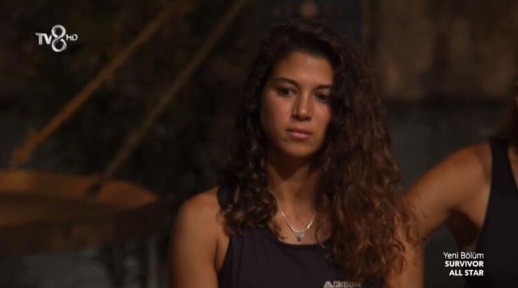 Survivor eleme adayı kim oldu Survivor All Star hangi kim gitti, elendi 15 Nisan Survivorda birinci eleme adayı kim oldu Survivorda dokunulmazlığı kim kazandı, hangi takım...