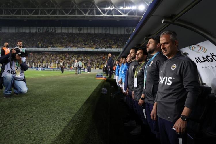 Ali Koçtan yeni teknik direktör bombası Slavia Prag maçından sonra...