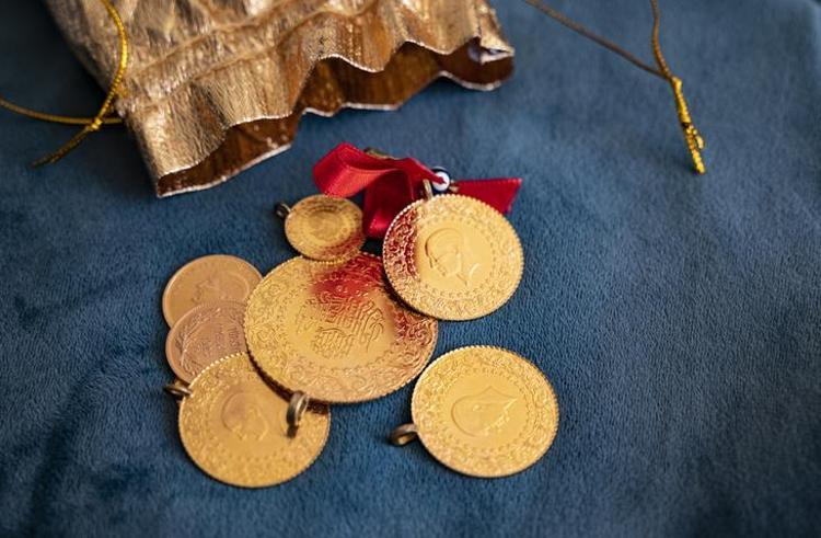 Altın fiyatlarında sert hareket Zirve sonrası tepetaklak oldu Gram altın, çeyrek altın, yarım altın, tam altın, ons altın...