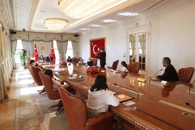 Cumhurbaşkanı Erdoğan çocukları kabul etti