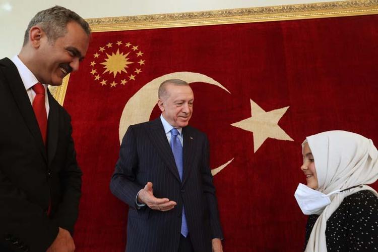 Cumhurbaşkanı Erdoğan çocukları kabul etti