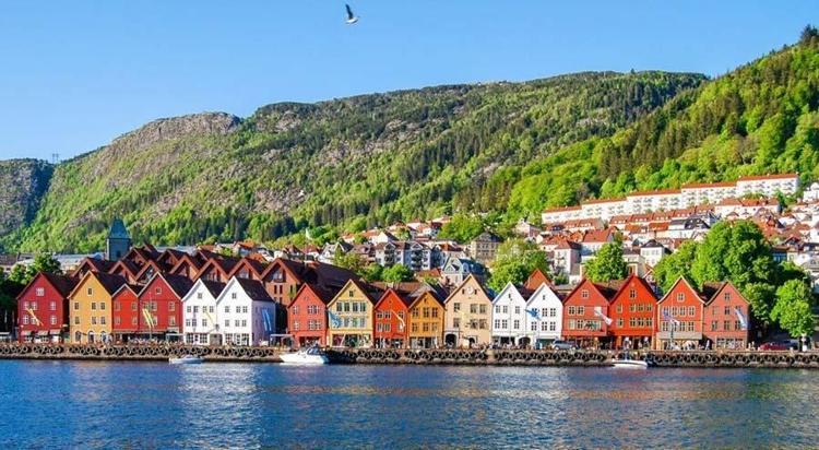 47- BERGEN