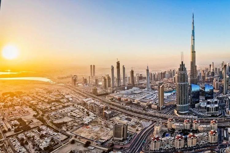 29- DUBAİ