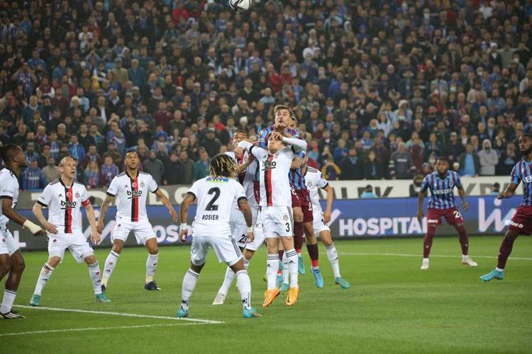 29 maçta 29 gol Batshuayi ve Larinin yerine Adam gibi forvet geliyor