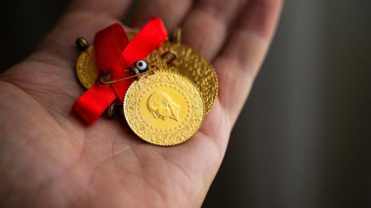 Altın fiyatlarında son dakika gelişmesi Altın kırılma noktasında, bu rakamlar ilk kez telaffuz ediliyor, resmen uçacak, gram altın 3 bin lira...