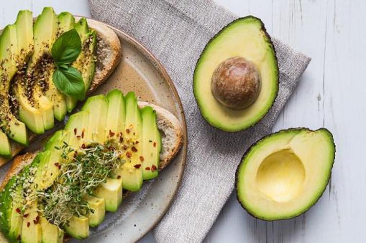 AVOKADO