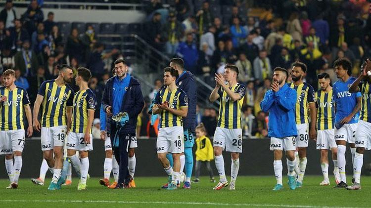Fatih Terim 1 yıl uğraştı Ali Koç 1 haftada görüşmelere başladı F.Bahçeden flaş transfer