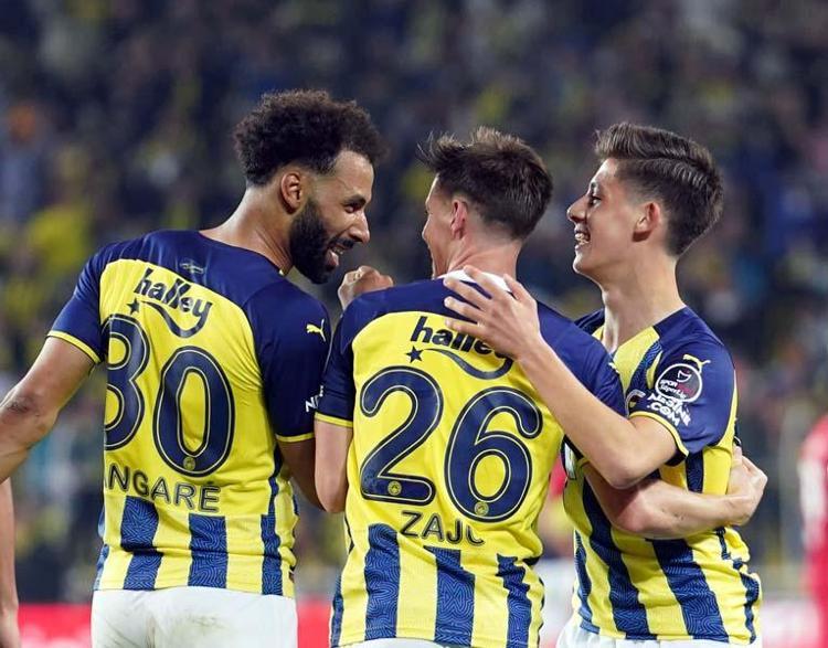 Düşman Kardeşler İstanbula geliyor Akla hayale gelmeyecek iki yıldız için flaş teklif