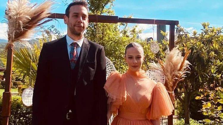 Masumlar Apartmanının Nerimanı Gizem Katmer nişanlandı