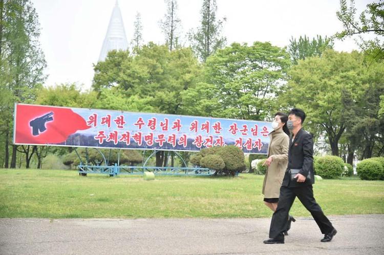 Kuzey Koreden itiraf gibi bir adım geldi Kim Jong-un acil durum ilan etti....