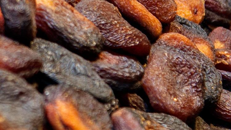 Tansiyonu dengeliyor, kalbi koruyor, kan basıncını düzenliyor Antioksidan, kalsiyum, fosfor ve magnezyum deposu...