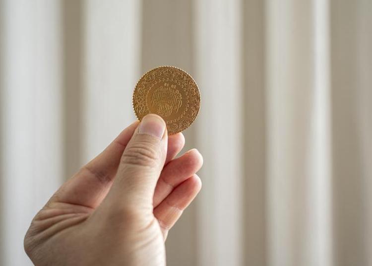 Altın fiyatlarında son dakika 1450 lira tahmini Olası rakamları tarihleri ile verdi, gram altın için dikkat çeken yorum...