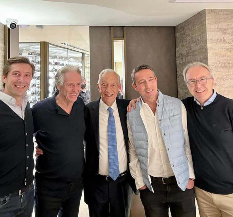 Fenerbahçe’de teknik direktörlükte tek hedef Jorge Jesus Yeni golcüsü ile geliyor...