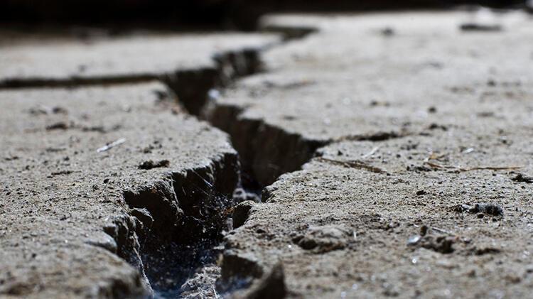 Deprem ile ilgili son dakika uyarısı İstanbul, İzmir, Ankara dahil 45 ili, 110 ilçeyi vuracak Liste duyuruldu, 7 ve üzeri sarsıntılar...