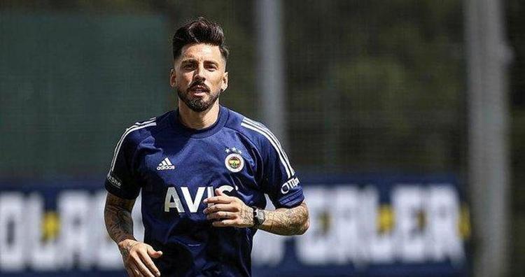 Jorge Jesus istemedi Ankaragücü devreye girdi Bize gel kaptan olursun
