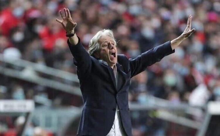 Jorge Jesus istemedi Ankaragücü devreye girdi Bize gel kaptan olursun