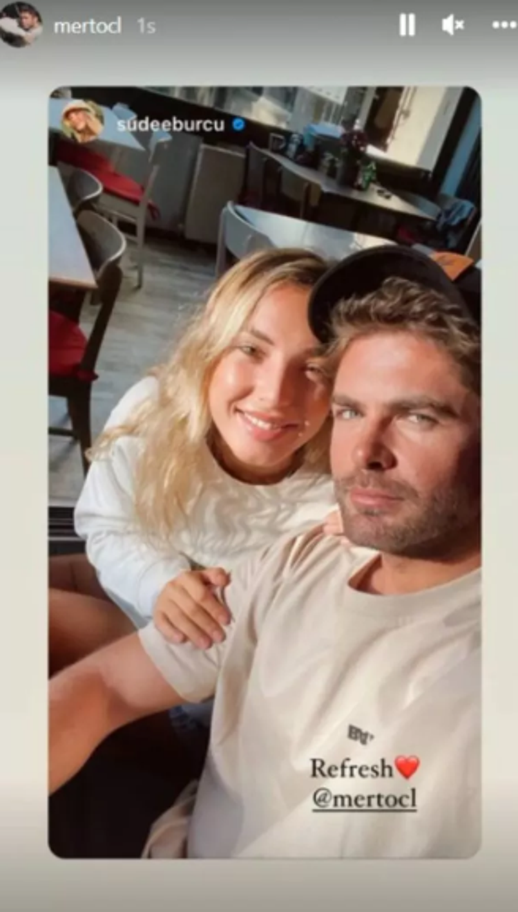Survivor Sude Burcu ve Mert Öcal birlikte tatile çıktı Mini şortlu pozlarıyla olay oldu...