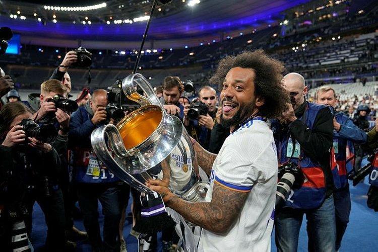İlk transferi büyük kriz yaratacak Almanyada 1 gol atmayı başaramayan oyuncuyu getiriyor