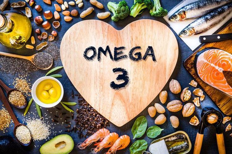 OMEGA-3 ZENGİNİDİR VE ENFLAMASYONLA SAVAŞIR