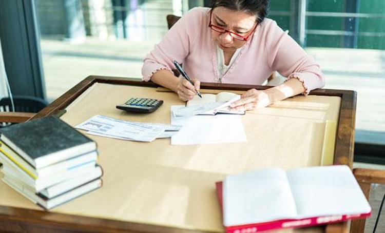 Emeklilere güzel haber Ödeme miktarı arttı, 4.000 TL karşılıksız olarak veriliyor
