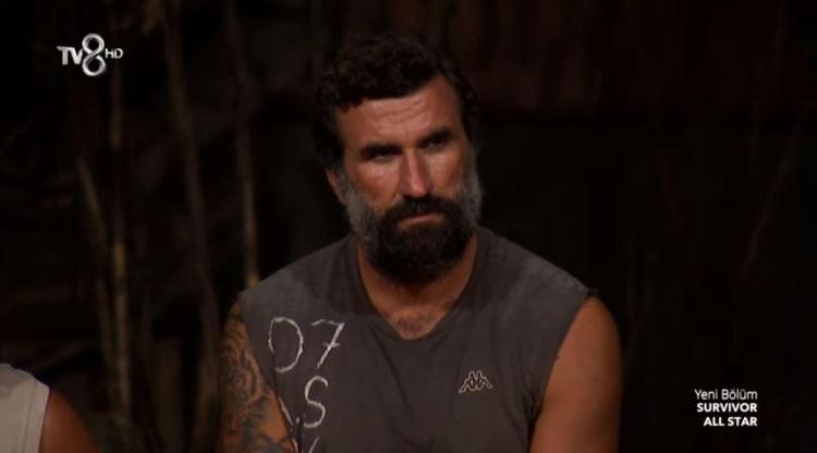 Survivor kim elendi, kim gitti Survivor elenen isim 11 Haziran Survivor All Star elenen isim kim oldu Acun Ilıcalı açıkladı: Ayşe mi Batuhan mı Anıl mı Hikmet mi