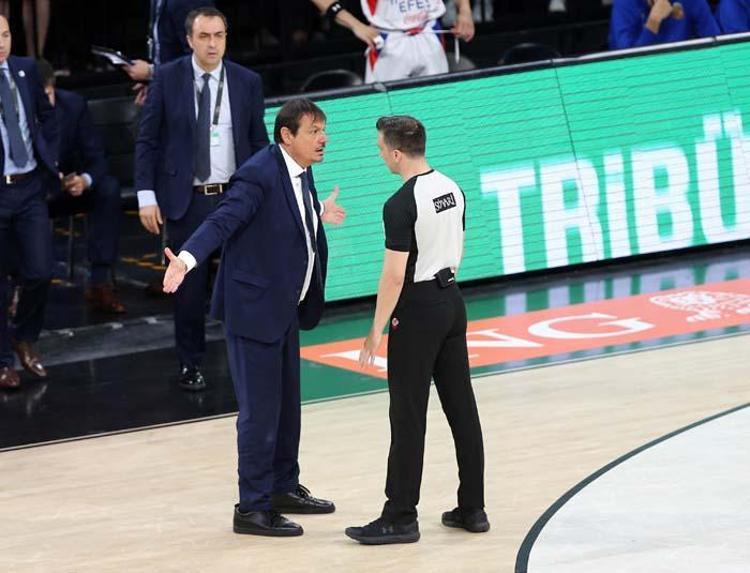 ERGİN ATAMAN ÇOK SİNİRLENDİ