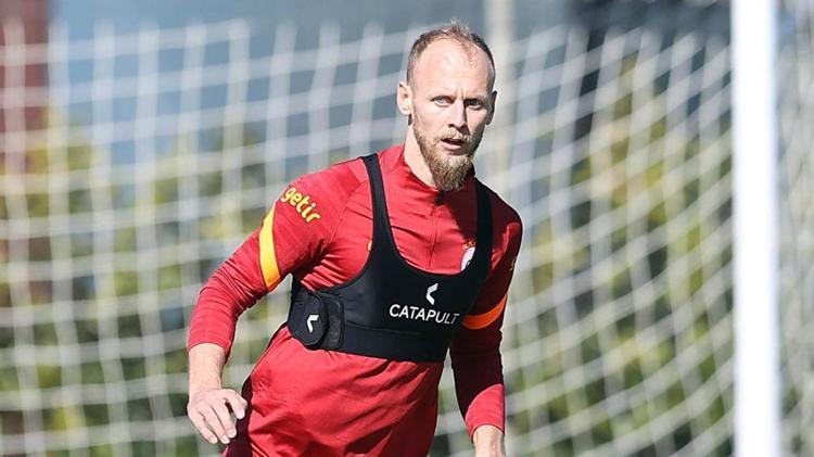 Hani bu işi bilmiyordu Pirlo göreve geldi ilk iş Fatih Terimin prensini transfer etti