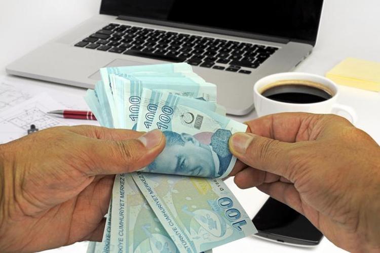 Memur maaşlarında ve emekli aylıklarında büyük artış Milyonlara müjde EYT ve sözleşmeliye kadro...