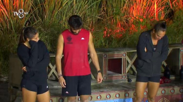 Survivor kim elendi, kim gitti Survivor eleme adayı kim oldu 22 Haziran Survivor birinci eleme adayı kim oldu Survivorda dokunulmazlığı kim kazandı Acun Ilıcalı açıkladı...
