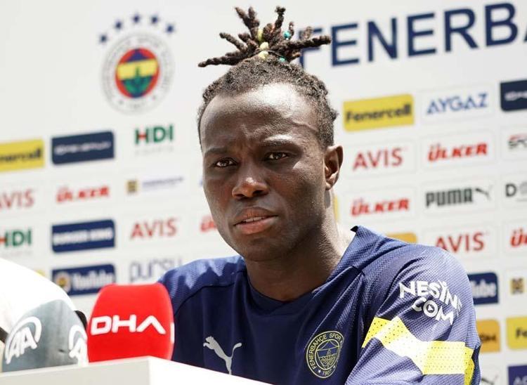 Kulisleri sallayan transfer haberi Jorge Jesustan Fatih Terimin evladına flaş teklif