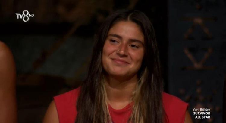 Survivor kim elendi, kim gitti Survivor eleme adayı kim oldu 27 Haziran Survivor üçüncü eleme adayı kim oldu Survivor kim elendi Survivorda dokunulmazlığı kim kazandı Acun Ilıcalı açıkladı
