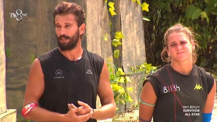 Survivor kim elendi, kim gitti Survivor yarı final kalan isimler kim oldu 28 Haziran Survivor yarı finale kim kaldı Survivorda dokunulmazlığı kim kazandı SMSe kim çıktı Acun Ilıcalı açıkladı...