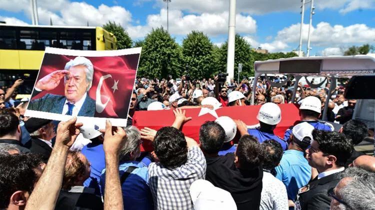 Cüneyt Arkına veda Son yolculuğuna uğurlandı