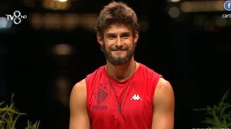 Survivor kim kazandı Survivor şampiyonu kim Survivor All Star 2022 şampiyonu kim oldu Survivor ikinci kim oldu Survivor şampiyonluğunu hangi yarışmacı kazandı Nisa mı Adem mi Survivor finalde kazanan isim belli oldu...