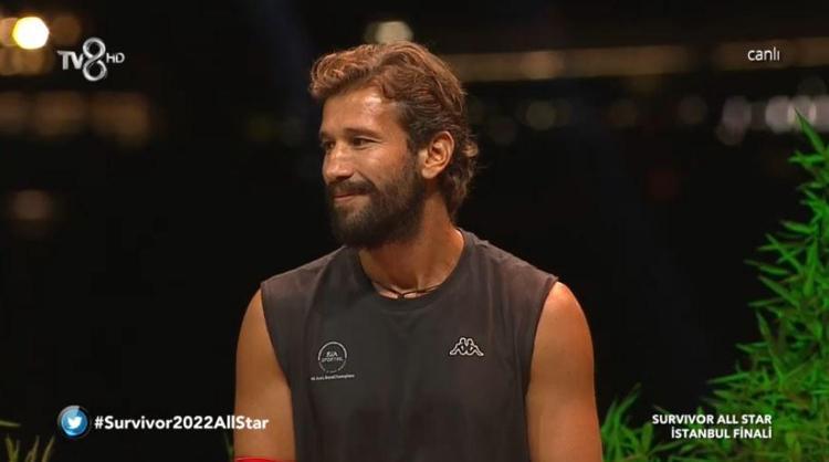 Survivor kim kazandı Survivor şampiyonu kim Survivor All Star 2022 şampiyonu kim oldu Survivor ikinci kim oldu Survivor şampiyonluğunu hangi yarışmacı kazandı Nisa mı Adem mi Survivor finalde kazanan isim belli oldu...