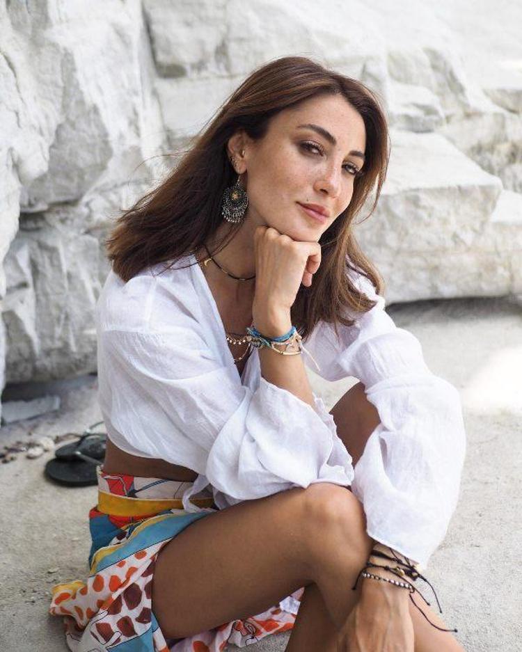 2010 - Merve Oflaz