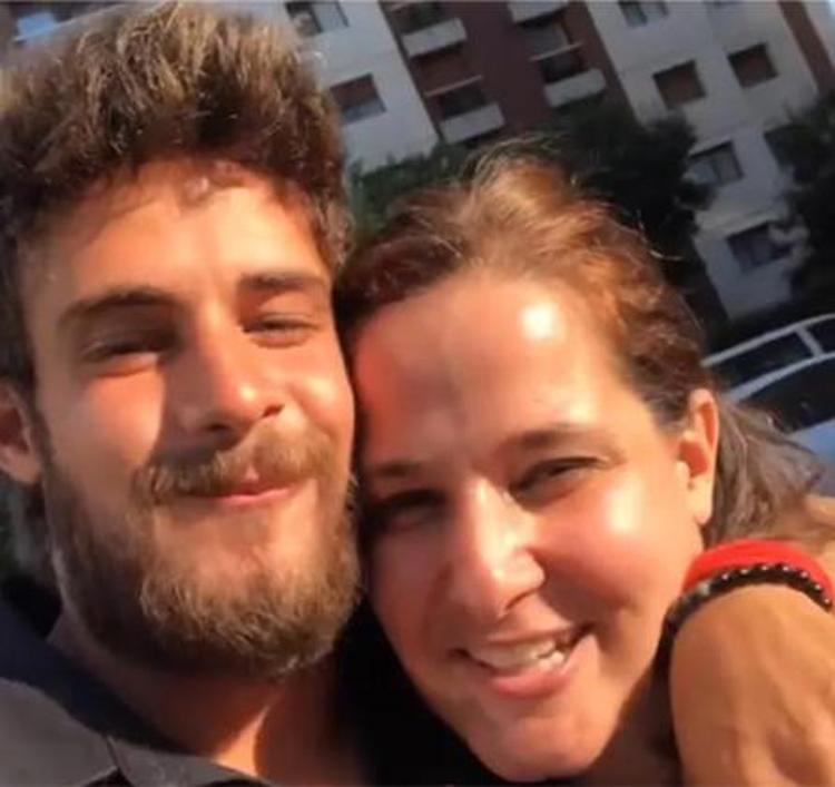 HER OYLAMADA ELENMİŞSİN