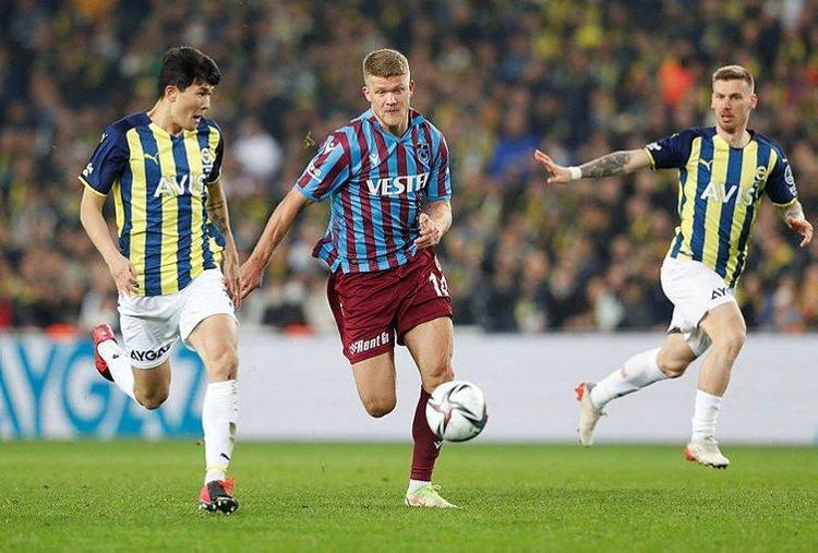 Önce Doğan Alemdarı transfer ettiler şimdi Fenerbahçenin yıldızı için İstanbula geldiler
