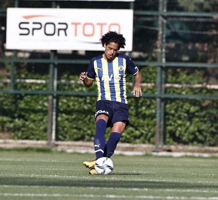 Larin ve Vedat Muriçi bitirdi sıra Jorge Jesusun yıldızına geldi Fenerbahçede sürpriz ayrılık