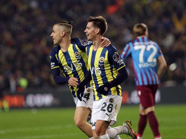 Larin ve Vedat Muriçi bitirdi sıra Jorge Jesusun yıldızına geldi Fenerbahçede sürpriz ayrılık