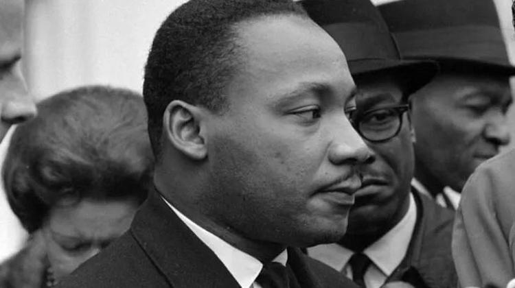 MARTİN LUTHER KING