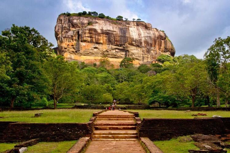 Sigiriya kayalığı