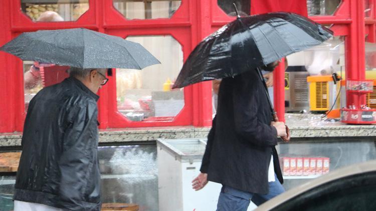 Meteorolojiden son dakika hava durumu uyarısı Şiddetli yağış başlıyor, çok sayıda kentte etkili olacak Tarih verildi ve...