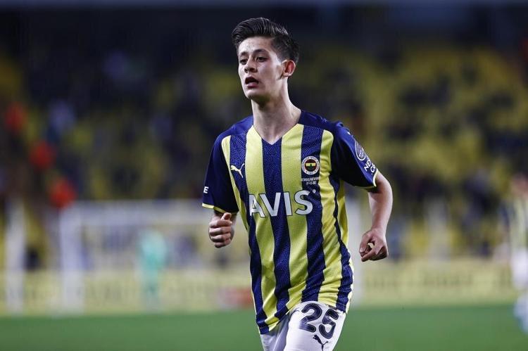 FENERBAHÇEDE FLAŞ ARDA GÜLER GELİŞMESİ
