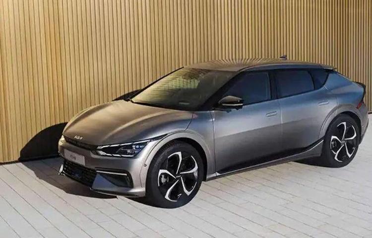KİA EV6