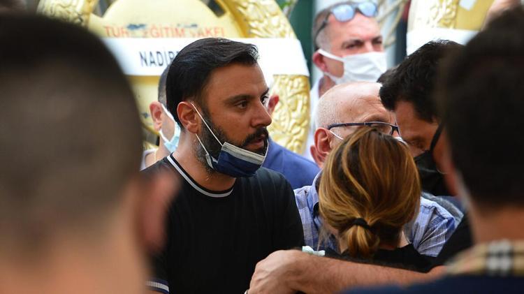 Kardeşinin ölüm yıldönümünden önce Alişandan yürek yakan paylaşım Okuyanlar kahroldu
