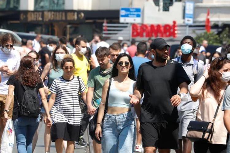 Hafta içi hafta sonu yasakları ile ilgili son dakika gelişmesi Vaka sayısı 40 kat arttı, açıklamalar peş peşe geldi, tam ve kısmi kapanma...
