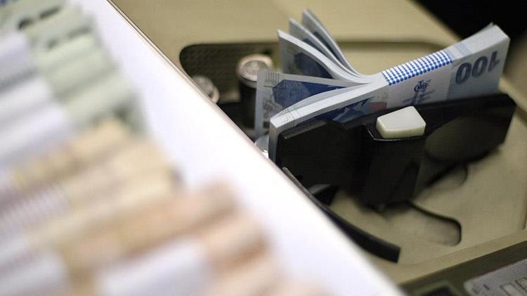 İhtiyaç ve taşıt kredilerinde faizler değişti Garanti BBVA, Akbank, Ziraat Bankası, Halkbank art arda duyurdu